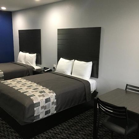 Platinum Inn And Suites Houston Bagian luar foto