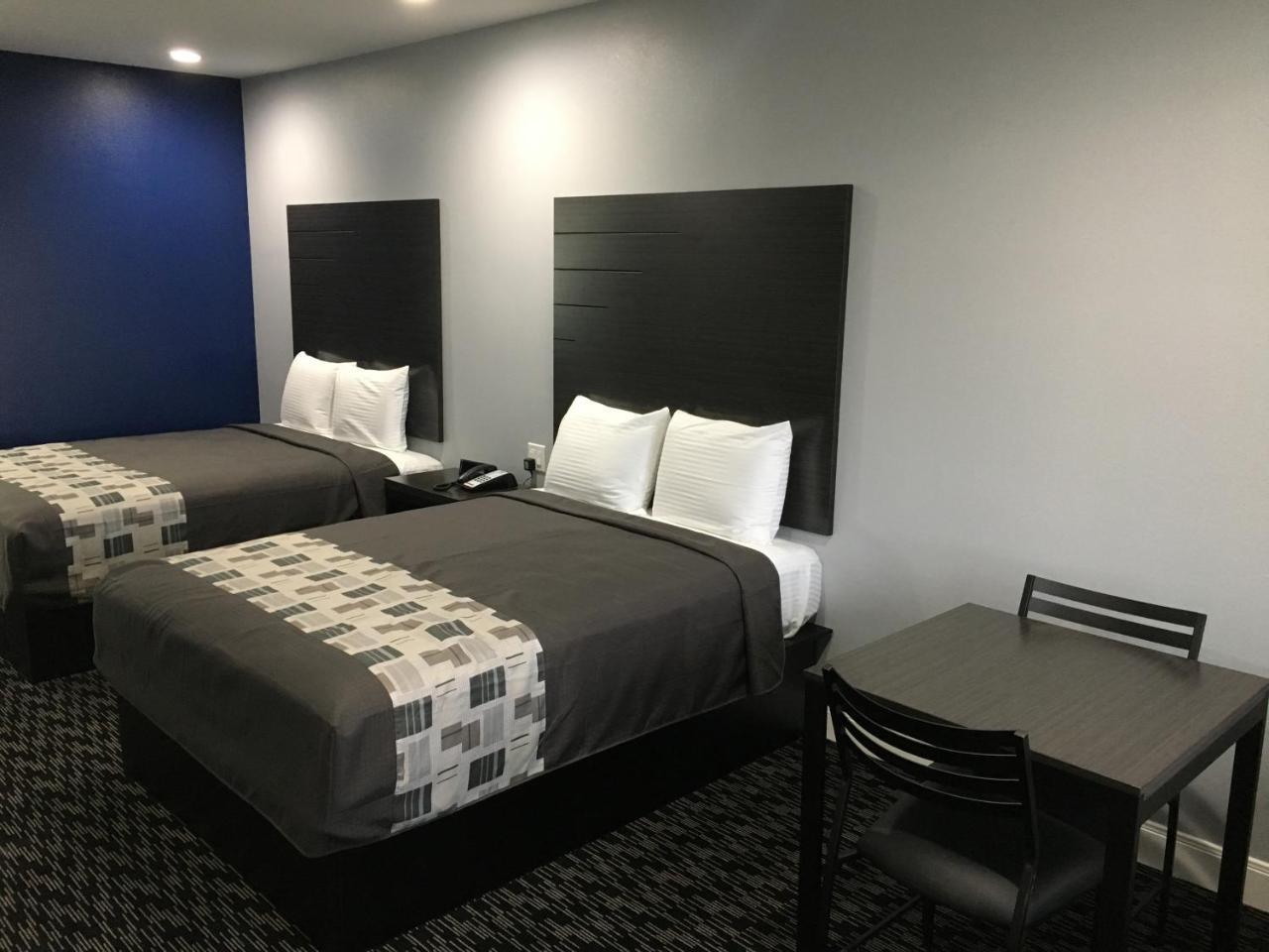 Platinum Inn And Suites Houston Bagian luar foto