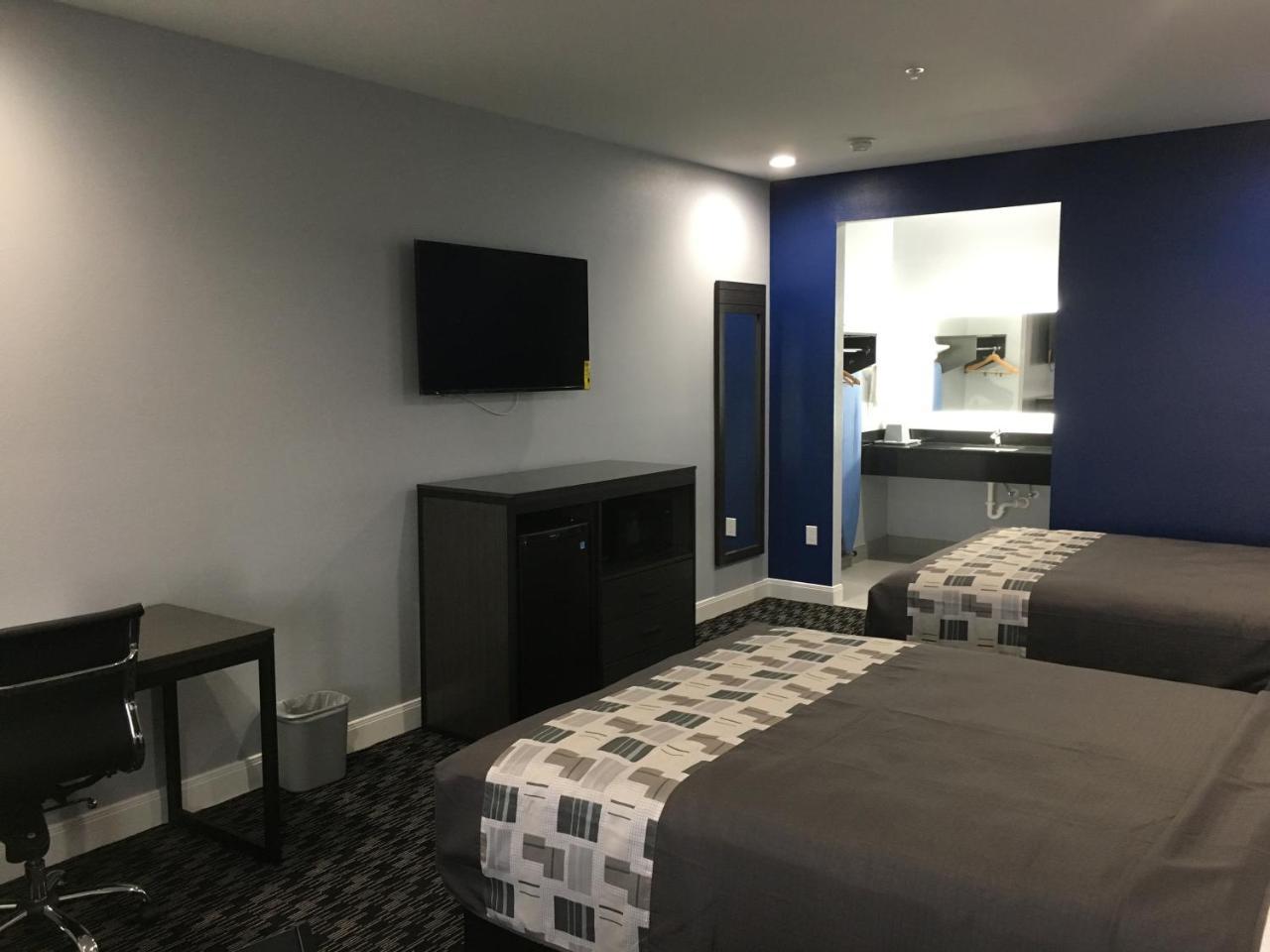 Platinum Inn And Suites Houston Bagian luar foto
